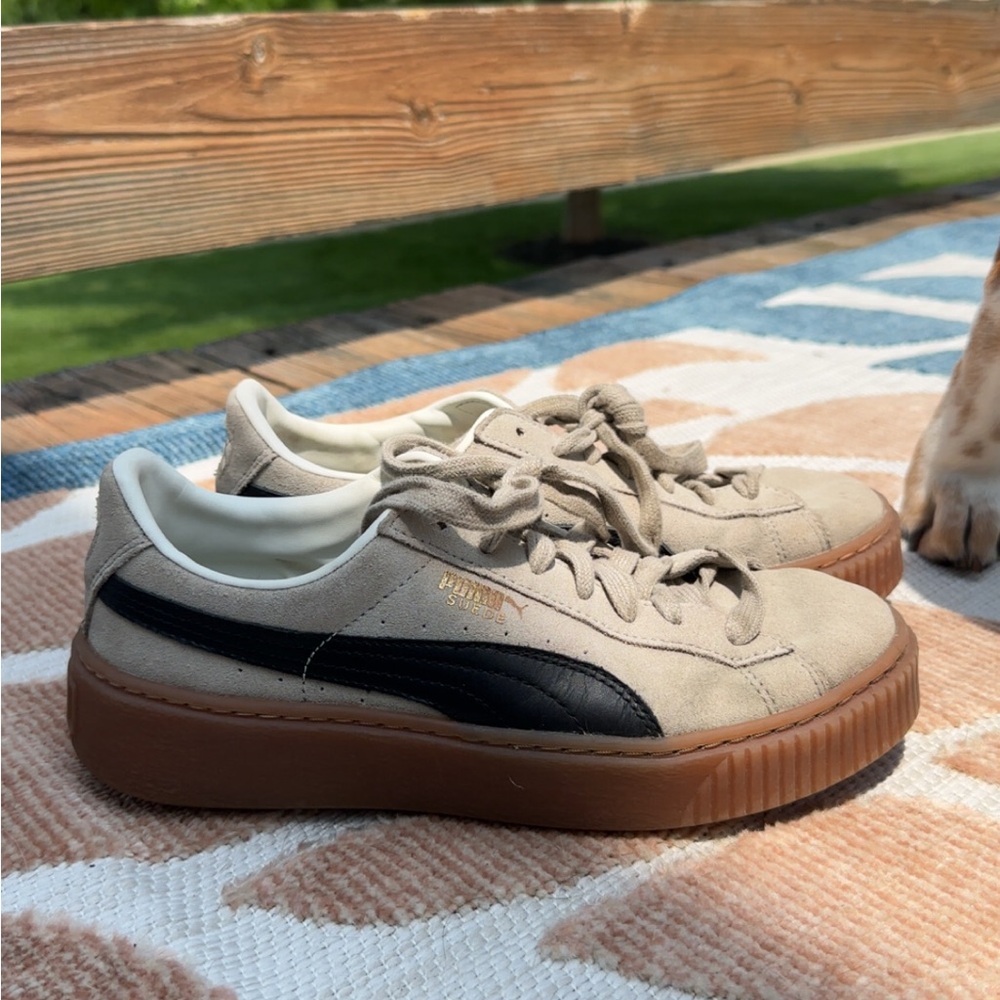 Puma Grey/Tan and Black Sneakers